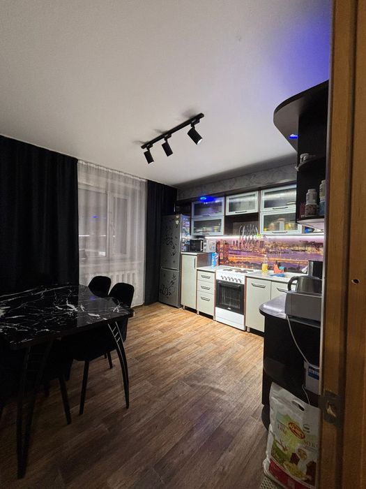 Продам 3 комнатную квартиру