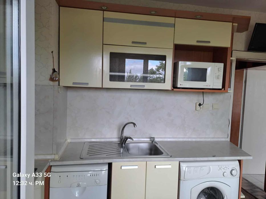 Дава се под наем Тристаен апартамент в с. Изгрев, Област Бургас - 60 кв.м за 408 € - Снимка #6