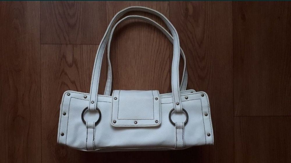 Женская белая cyмка