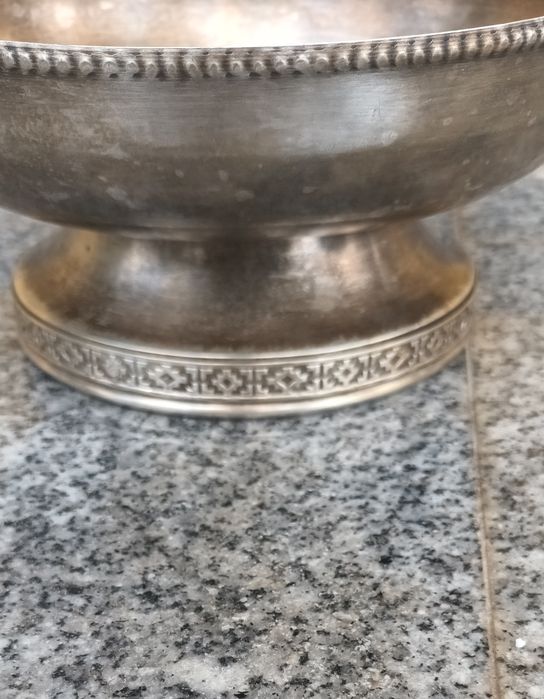 Fructiera veche Argintata
