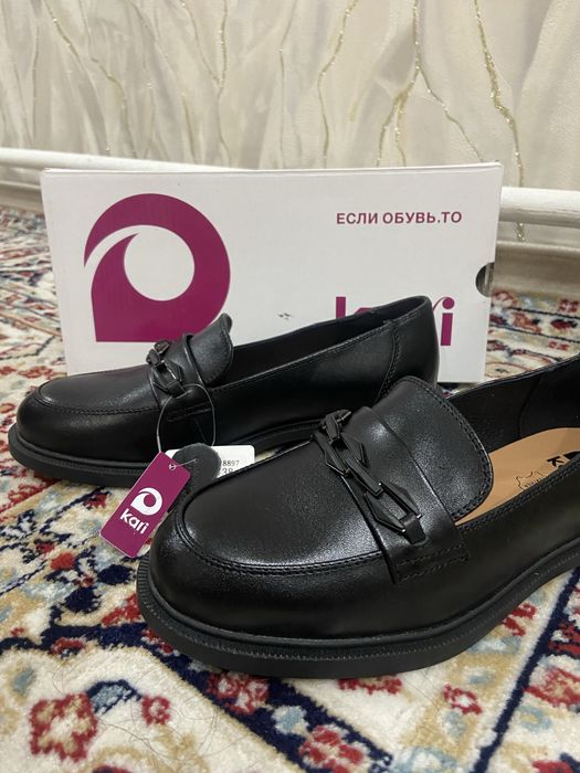 Лоферы 37 размера