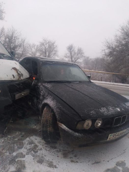 Продам       бмв   После дтп