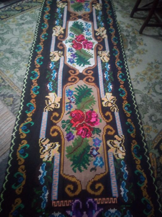 Carpete de perete, covor iuta si cerga de lànà f vechi lucrate manual