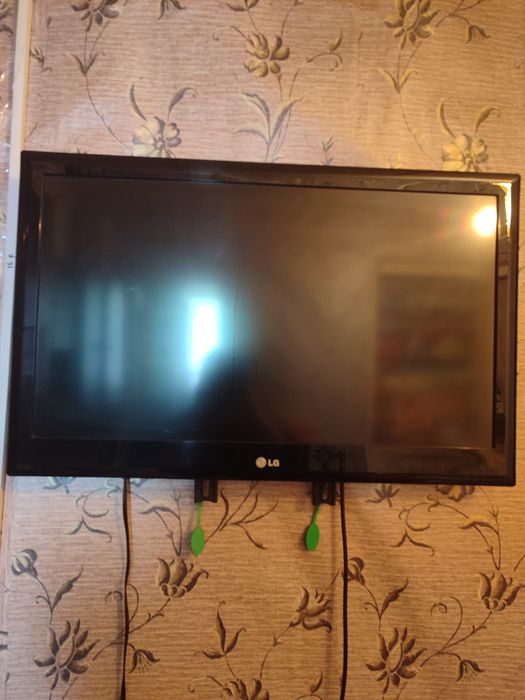 Продам телевизор