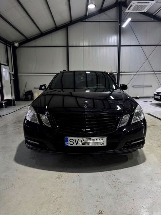 Mercedes-Benz E