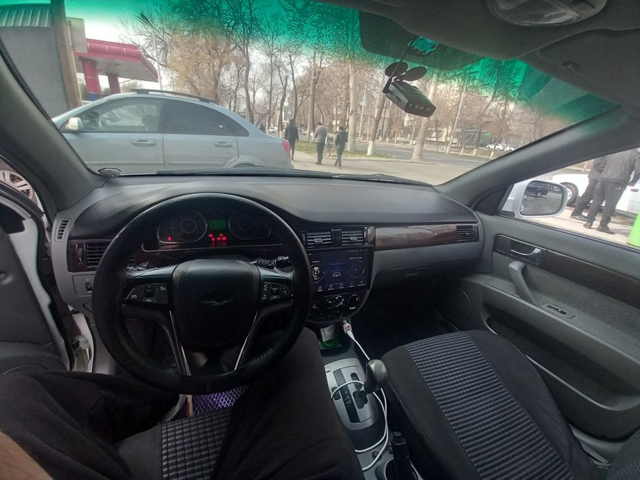 Jentraaa 2017 yil aftomat 270 probeg