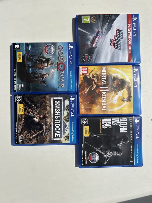продается playstation 4