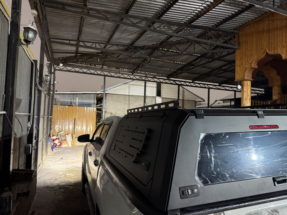 Кунг на пикап Hilux vigo