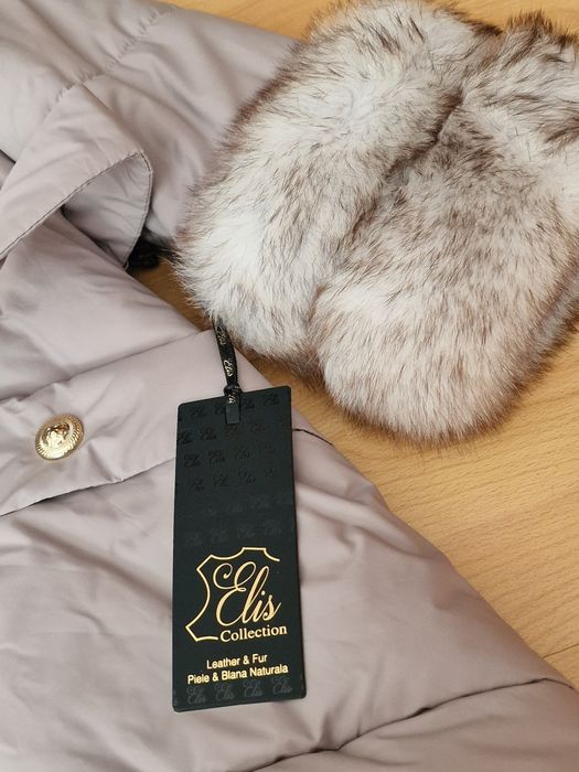 Haina dama, material textil impermeabil, guler detasabil blanita naturala vulpe