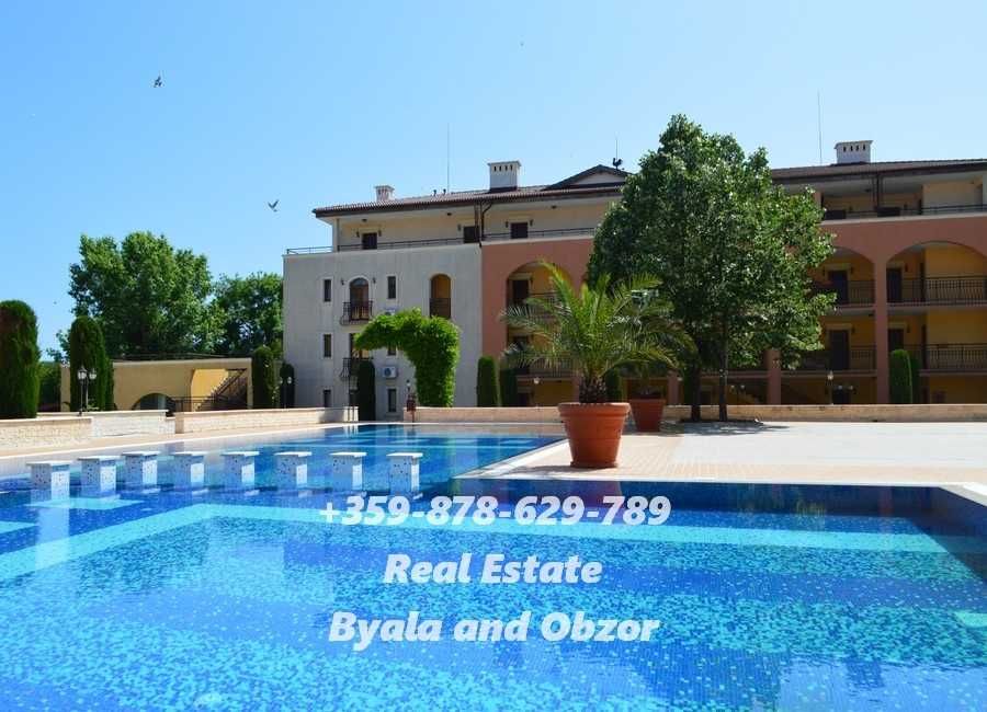 Продава се Двустаен апартамент в Обзор - 74 кв.м за 783 €/кв.м - Снимка #2