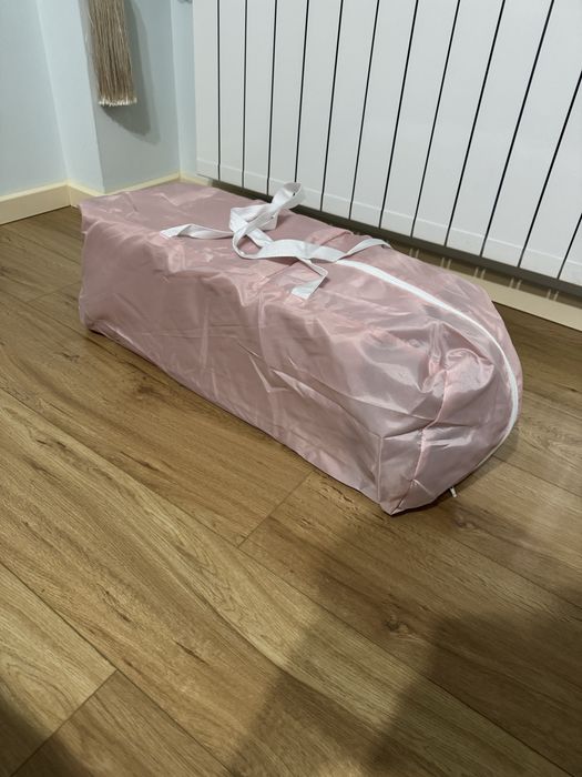 Манеж (детская кроватка) + матрац