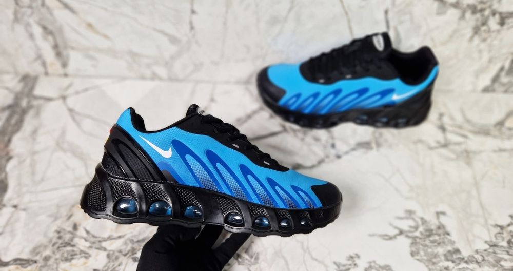 Мъжки маратонки Nike DN8