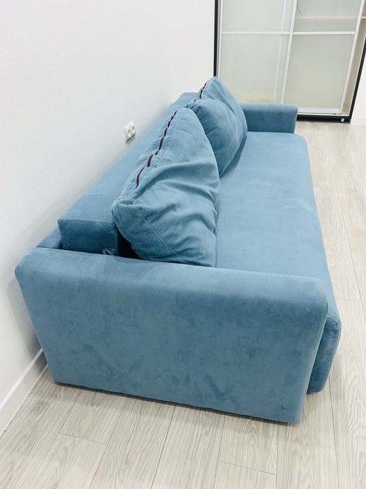 Продам диван в хорошем состояний