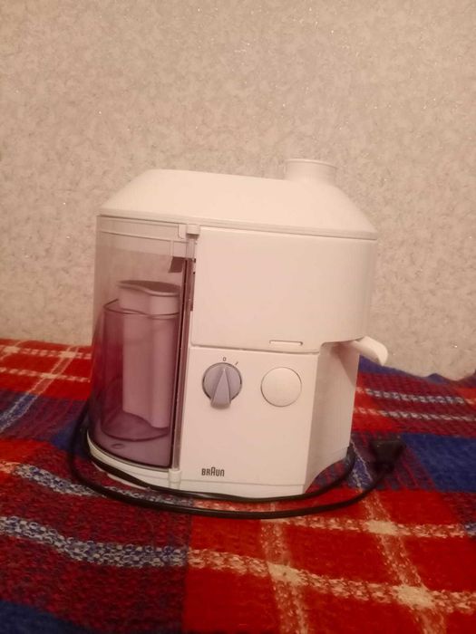 Продаю соковыжималку " BRAUN"