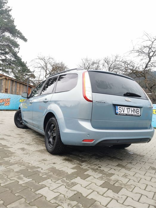 De vanzare ford focus 2010