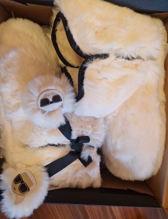 Пантофи на Karl Lagerfeld