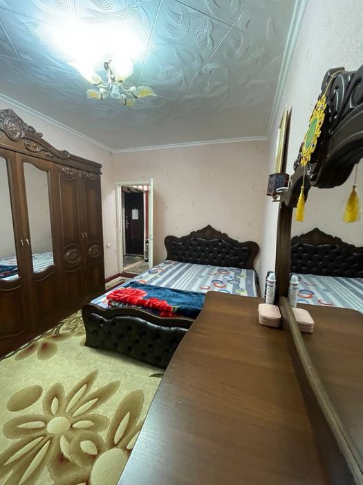 Zarafshon shahrida shinam 2 xonali kvartira sotiladi!