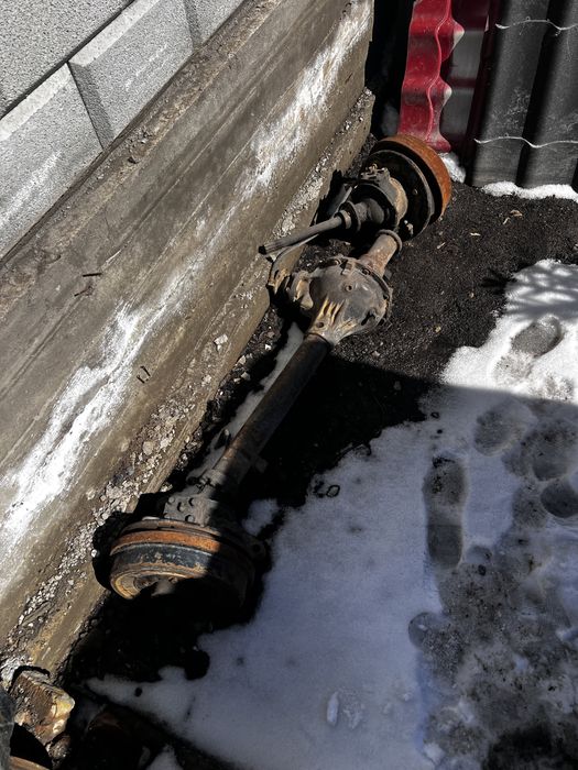 Продам передний мост, рама, диск, двигатель 24 уаз буханка