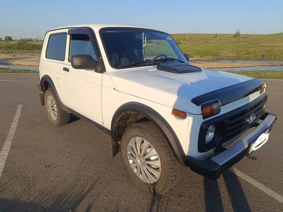 Продам Ниву 21214