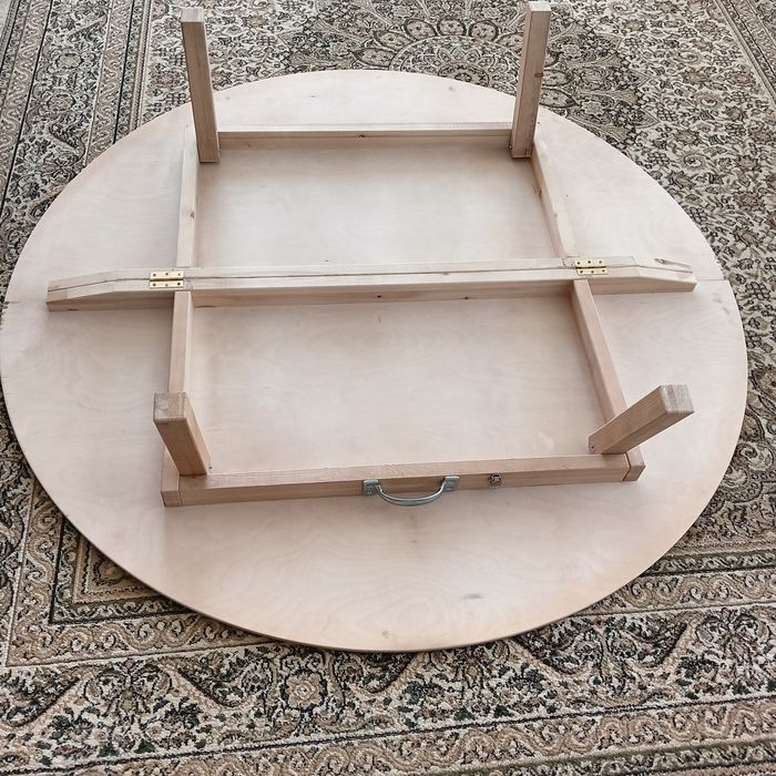 Казахский круглый стол