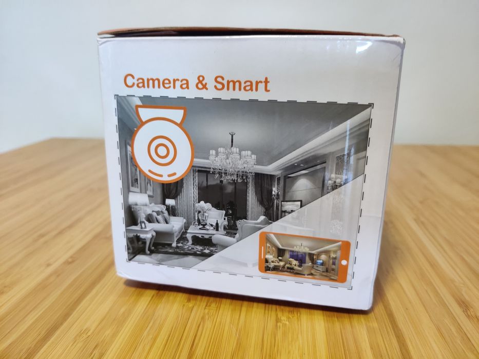 Cameră supraveghere wireless cu soclu