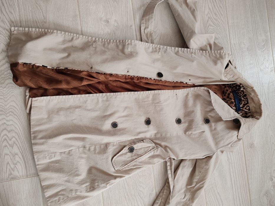 Trench /.pardesiu Zara, S/M