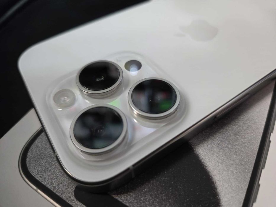 iPhone 15 Pro 128gb/ 256gb