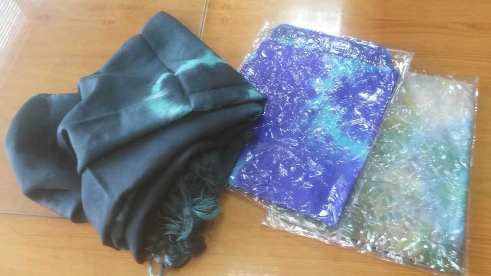 қўл иши, табиий ипакли гиламлар ва шарфлар