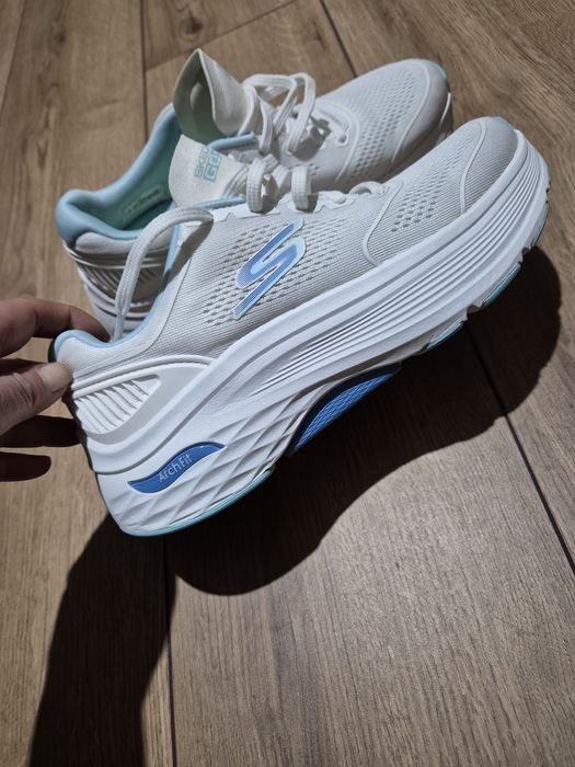 Skechers gorun arch fit сникърси