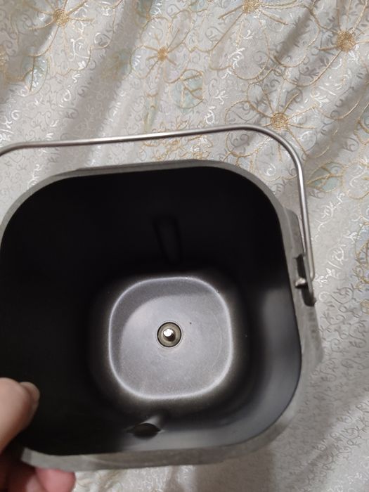 Ведро , чаша для хлебопечки универсальная