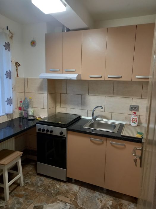 Garsonieră de închiriat – Onești, Str. Victor Babeș nr. 2