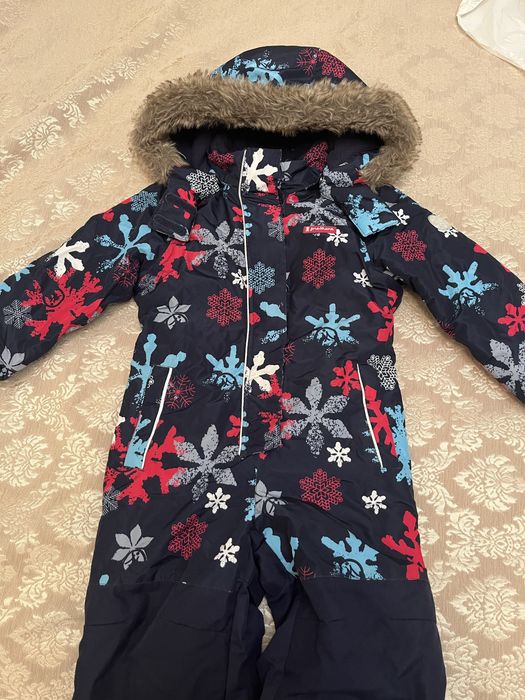 Продам детский комбинезон