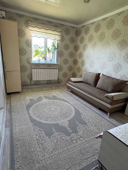 Продаётся частный  дом .