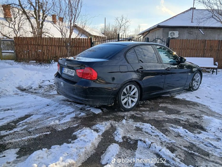 BMW E90 2.0 benzina an 2011 EURO 5