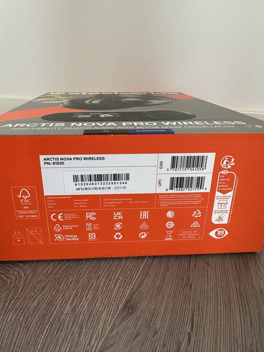 Casti Gaming Steelseries Arctis Nova Pro Wireless negre