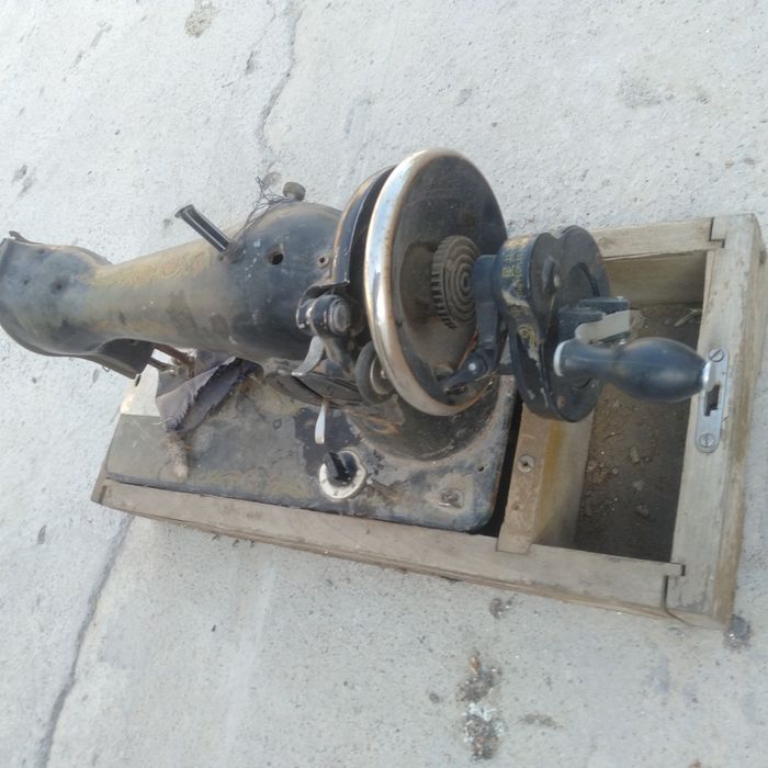 Швейный машина .