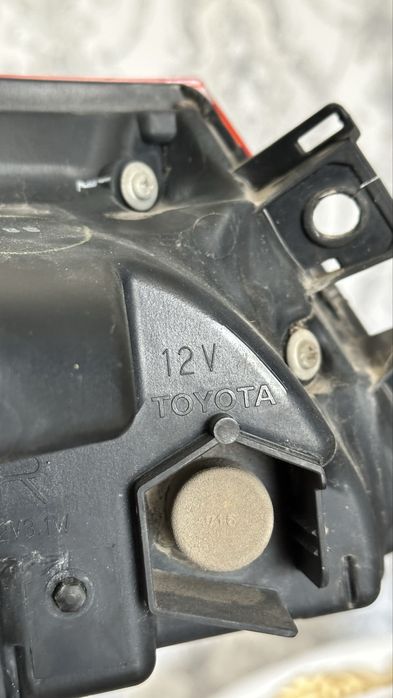 Продам фары Camry v70, Камри 70