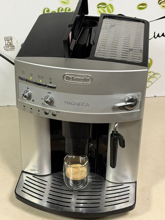 Кафемашина кафе автомат delonghi magnifica с гаранция