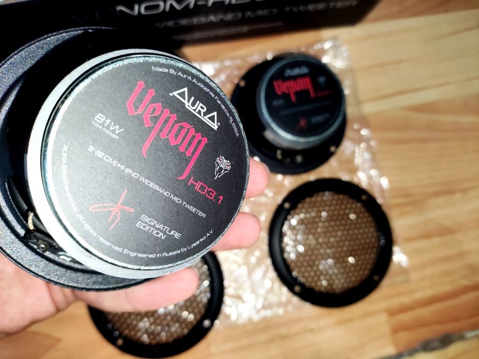 Aura Venom HD 3.1  SQ акустика.