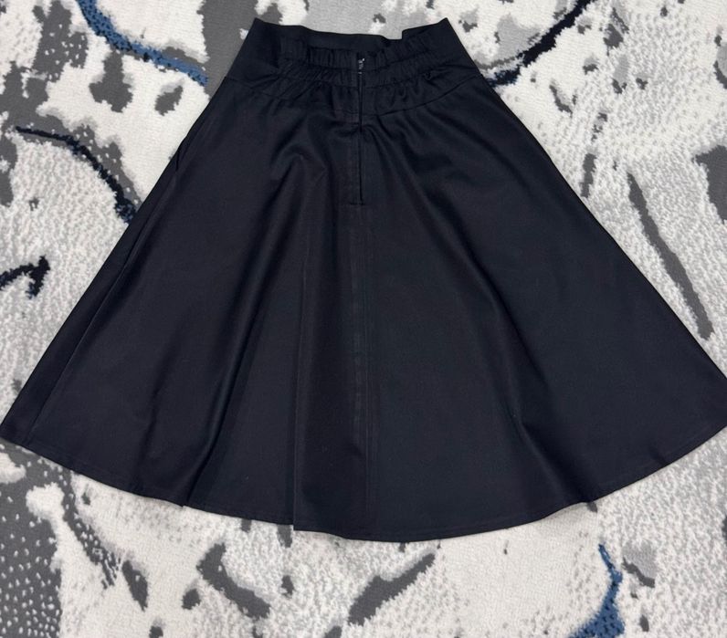 Юбка черный для 1-2 класса.