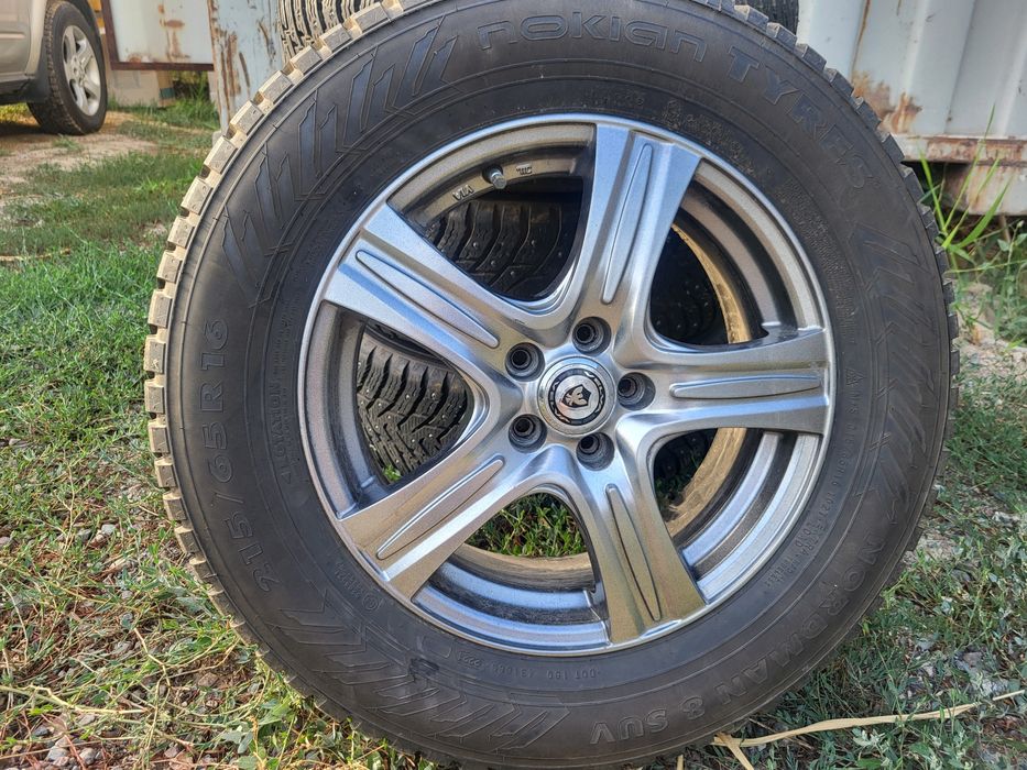 Комплект зимние шины