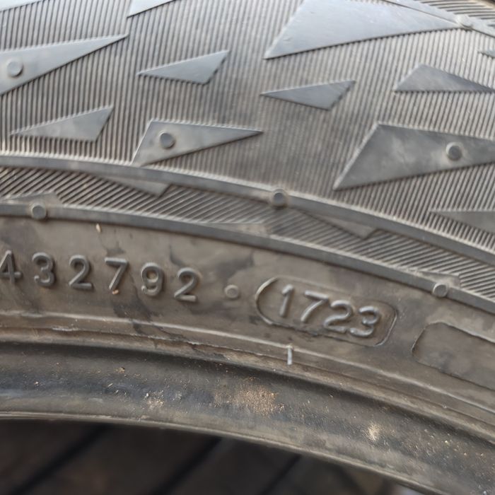 Anvelope 235/55R18 marca Nokian, DOT 2023,6.5 mm, M+S