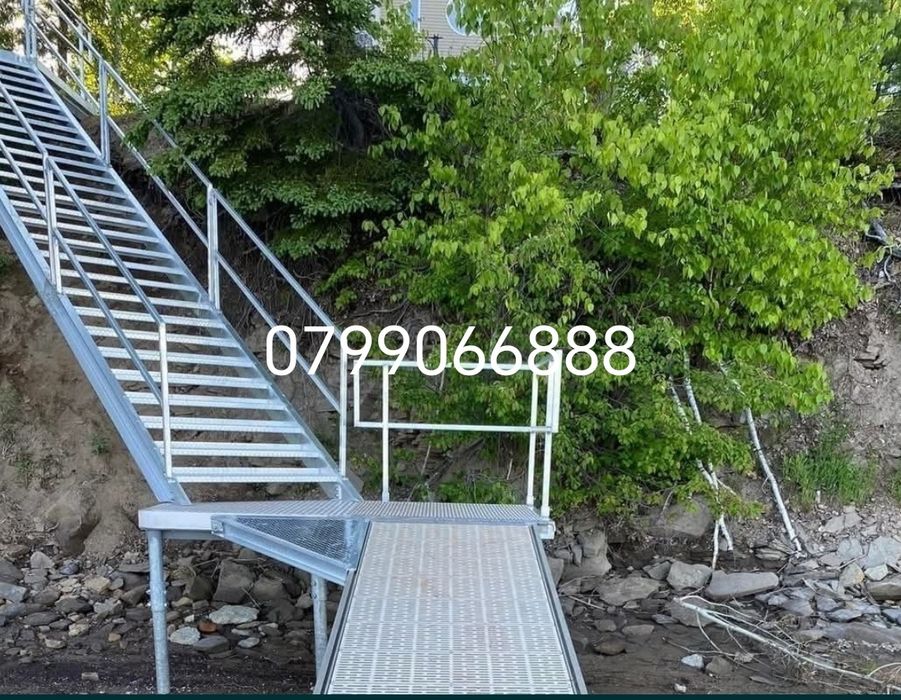 Scări metalice zincate