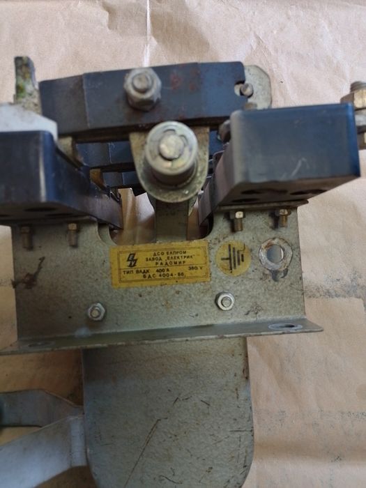 Лостов прекъсвач ВЛДК400А.