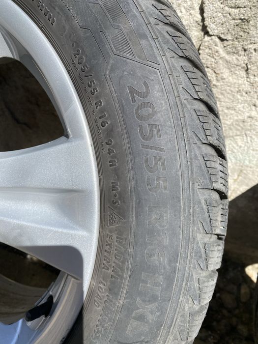 Гуми с джанти за БМВ 1