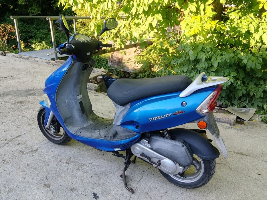 Kymco скутер много добро състояние