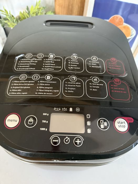 Masina de facut paine Tefal
