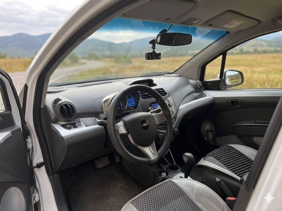 Chevrolet Spark 2019 — 4