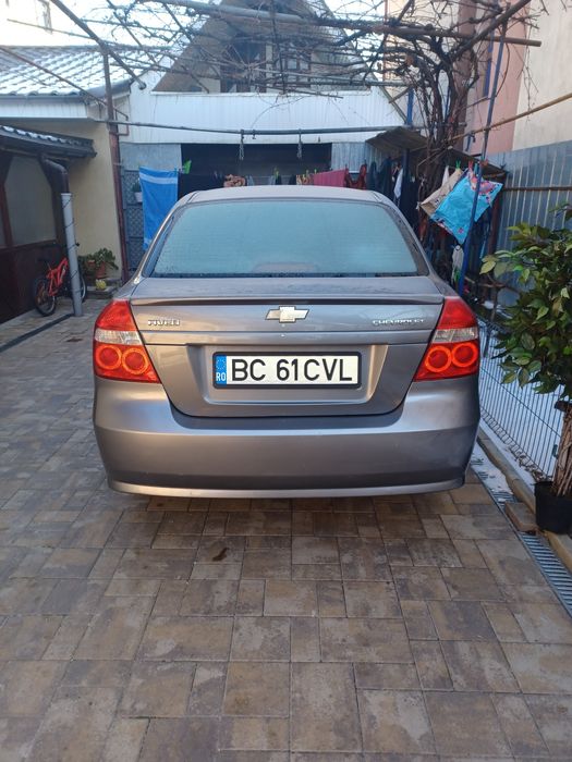 Vând Chevrolet Aveo pentru dezmembrări în stare funcțională  1000€