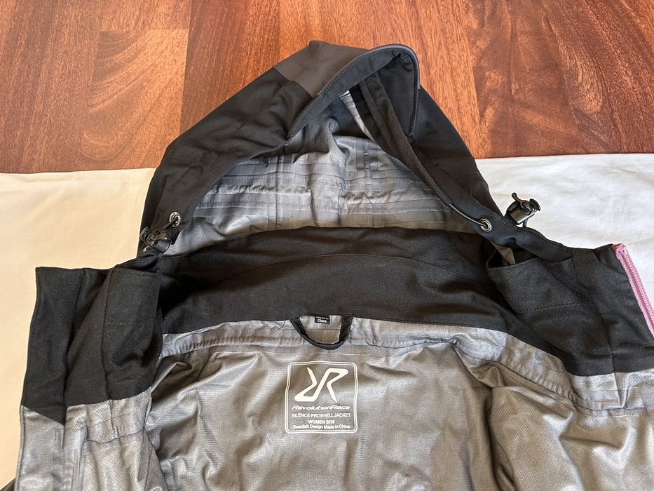 Jacheta impermeabila,dama,Revolution Race,marime S